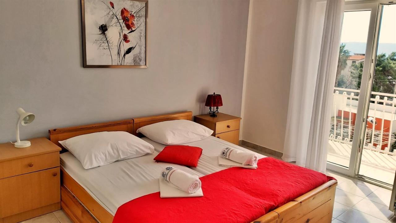 Apartments Mandalinic Omiš Exterior foto