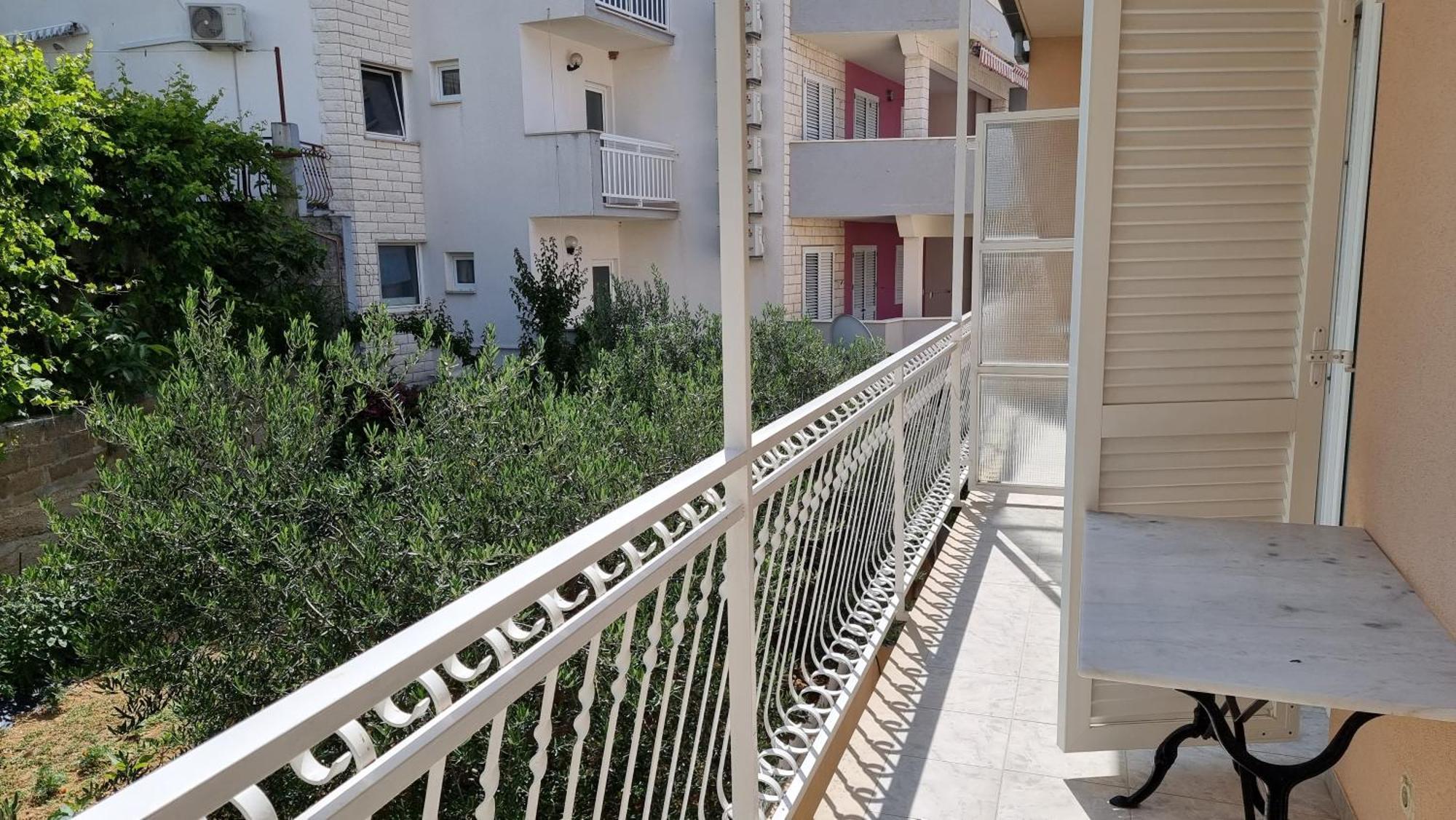 Apartments Mandalinic Omiš Exterior foto